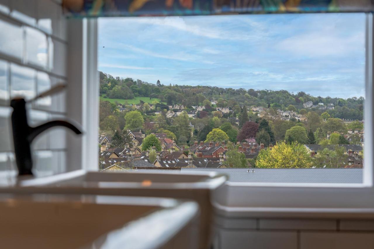 Luxurious Grand 6 Bedroom Home In Bath - Perfect For Groups & Sleeps 12! Exterior foto