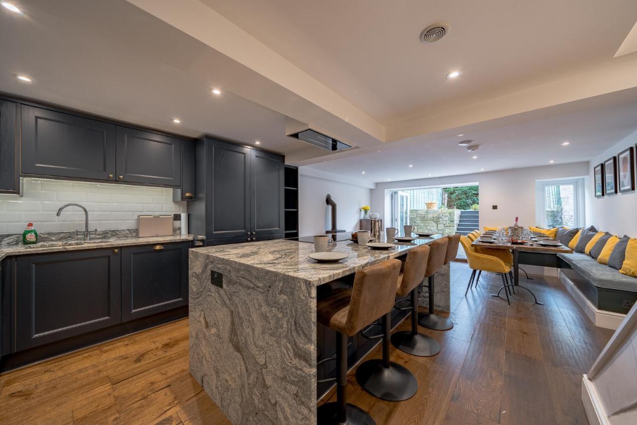 Luxurious Grand 6 Bedroom Home In Bath - Perfect For Groups & Sleeps 12! Exterior foto