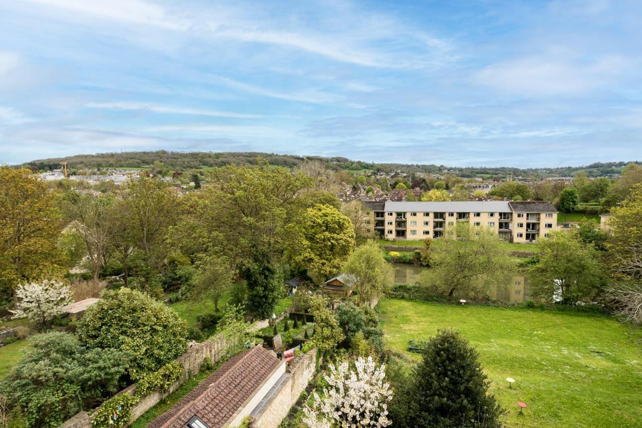 Luxurious Grand 6 Bedroom Home In Bath - Perfect For Groups & Sleeps 12! Exterior foto