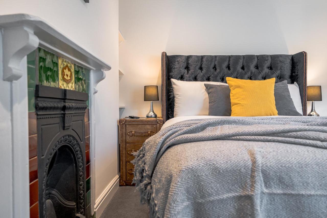 Luxurious Grand 6 Bedroom Home In Bath - Perfect For Groups & Sleeps 12! Exterior foto