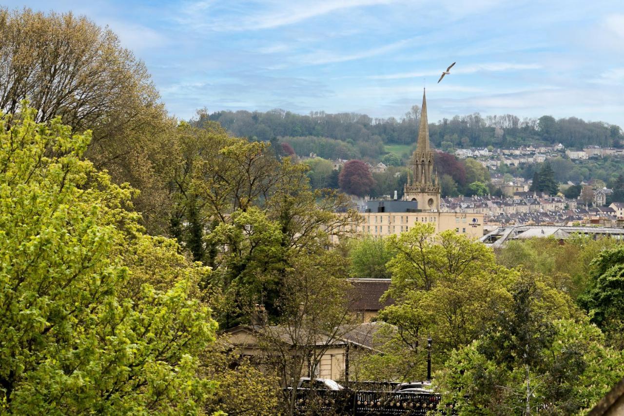 Luxurious Grand 6 Bedroom Home In Bath - Perfect For Groups & Sleeps 12! Exterior foto
