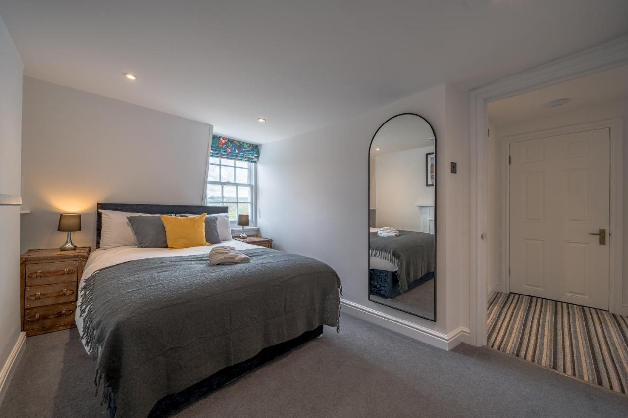 Luxurious Grand 6 Bedroom Home In Bath - Perfect For Groups & Sleeps 12! Exterior foto